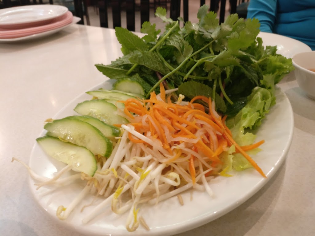 Bach Yen Vietnamese Cuisine | 738 Gerrard St E, Toronto, ON M4M 1Y3, Canada | Phone: (647) 347-8160