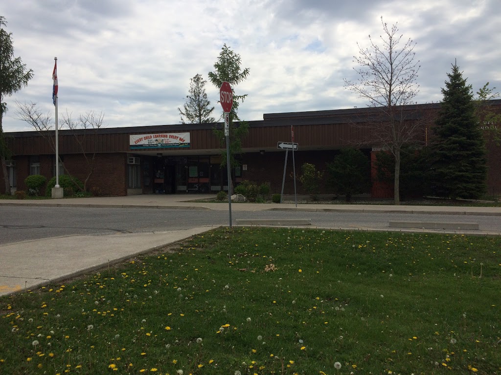 Sandwich West Public School | 2055 Wyoming Ave, Windsor, ON N9H 1P6, Canada | Phone: (519) 969-1750