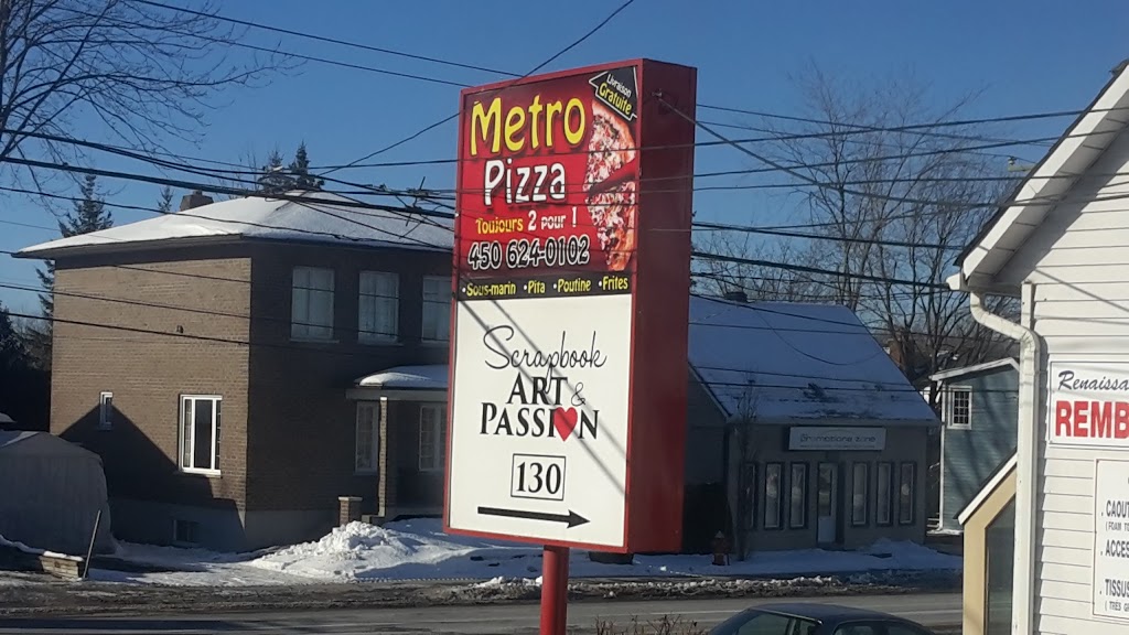 Métro Pizza | 132 Boulevard Curé-Labelle, Sainte-Rose, QC H7L 2Z4, Canada | Phone: (450) 624-0102