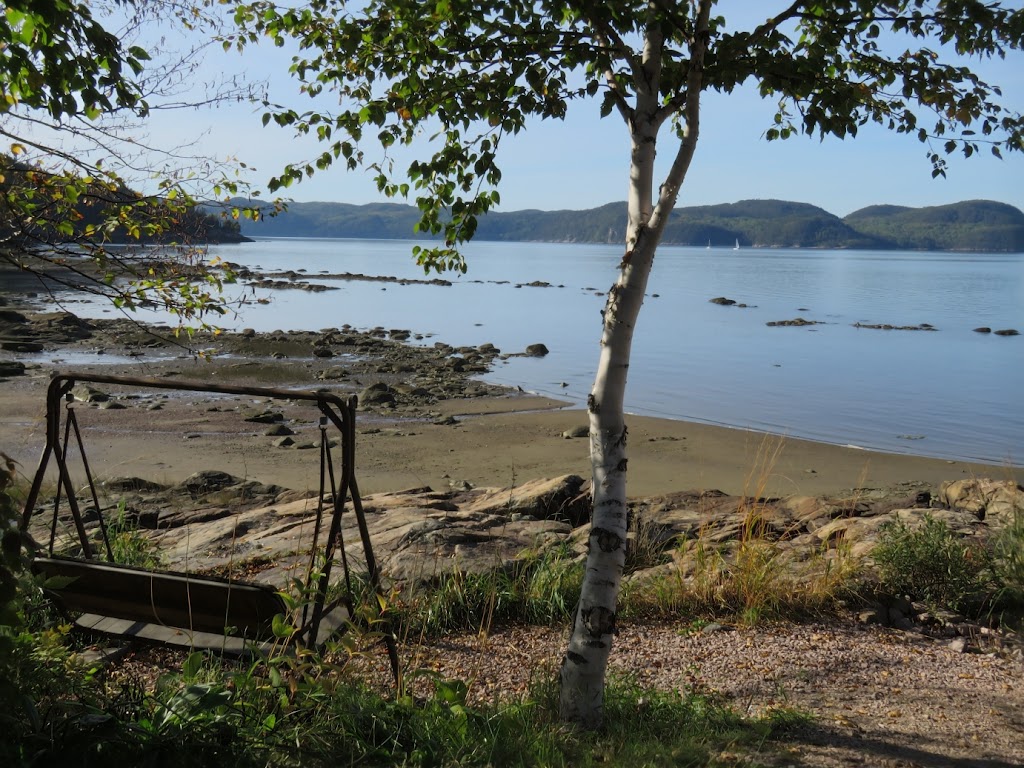 Gîte Le Fjord dAnimich | 9344 Chem. de la Batture, La Baie, QC G7B 3P6, Canada | Phone: (418) 306-5766