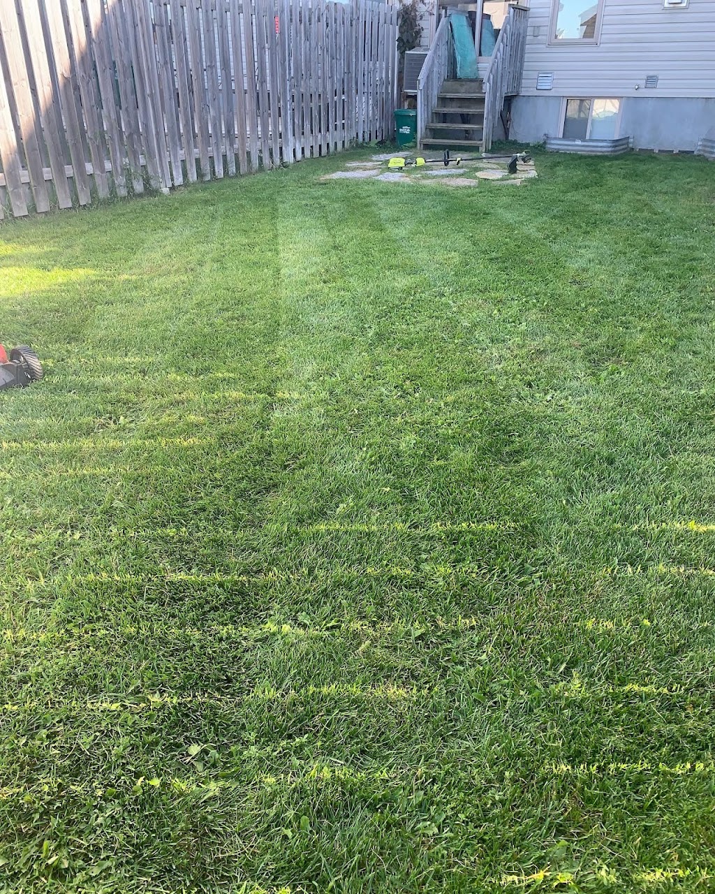 Ashdown Lawn Care | Arrowgrass Way, Orléans, ON K4A 0C7, Canada | Phone: (613) 218-2490