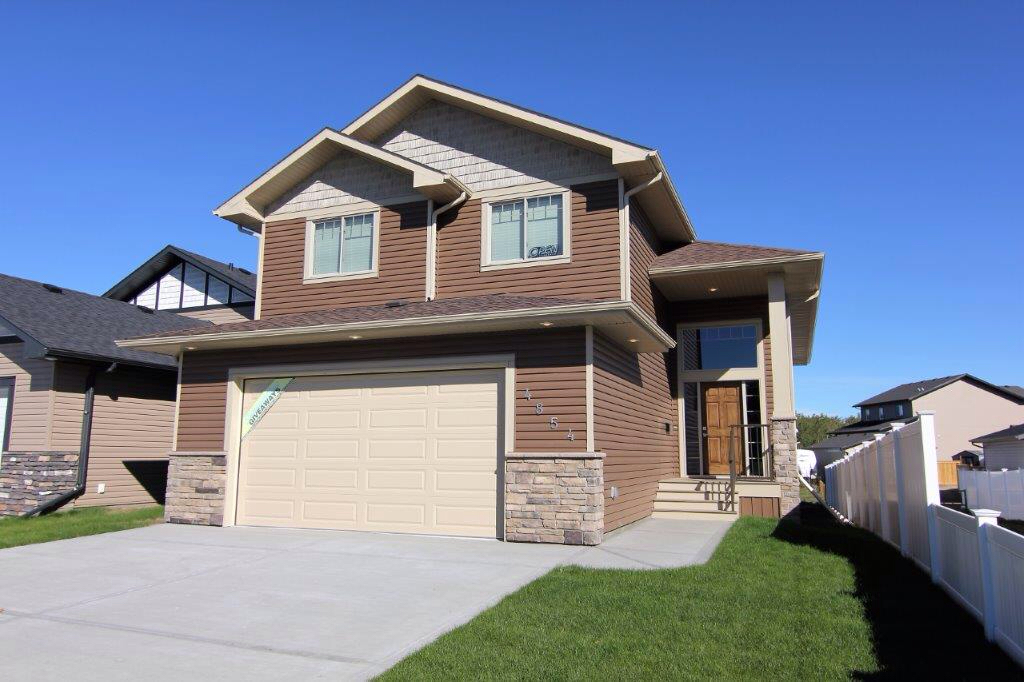 Eagle Ridge Homes | 4965 Aspen Lakes Blvd, Blackfalds, AB T0M 0J0, Canada | Phone: (403) 391-0444