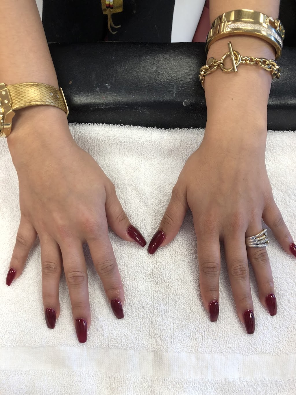 London Nails | 493 London St, Winnipeg, MB R2K 2Z4, Canada | Phone: (204) 663-2042