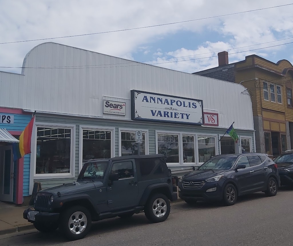 Annapolis Variety | 288 St George St, Annapolis Royal, NS B0S 1A0, Canada | Phone: (902) 286-3111