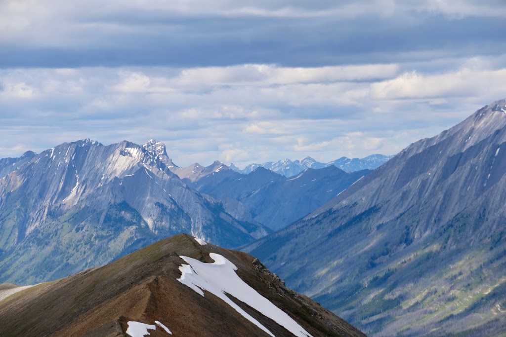 Tent Ridge Horseshoe Trail Head | Kananaskis, AB T0L 2C0, Canada | Phone: (403) 678-0760