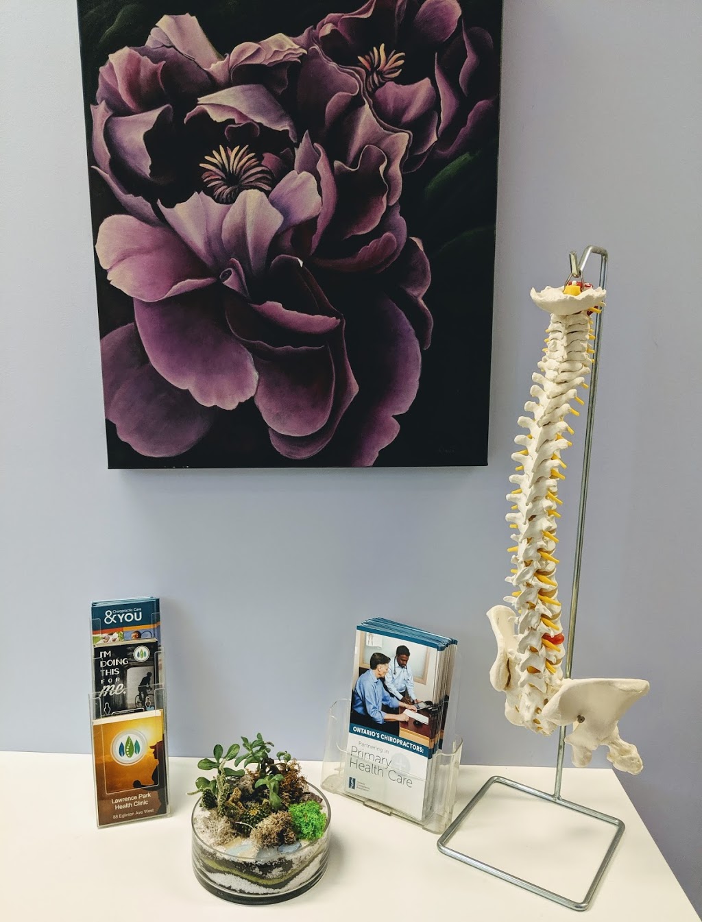 Dr. Gloria Cheung, Chiropractor | 88 Eglinton Ave W Suite #101, Toronto, ON M4R 1A2, Canada | Phone: (416) 486-6662