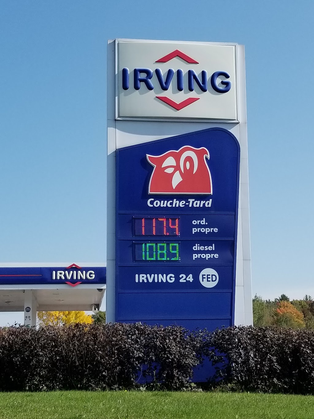 Couche-Tard | 665 Avenue Taniata, Saint-Jean-Chrysostome, QC G6Z 2C1, Canada | Phone: (418) 839-3191