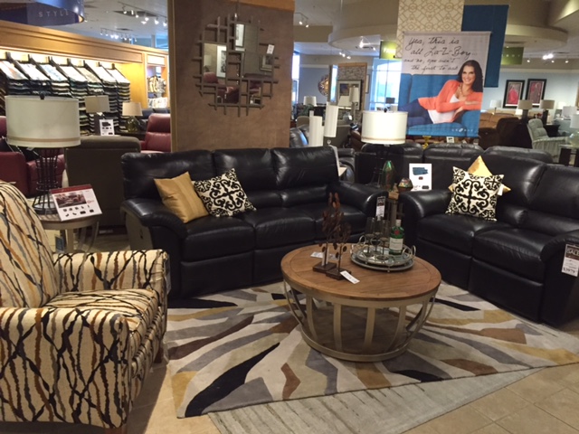 La-Z-Boy Furniture Galleries - Kingston | 770 Gardiners Rd #3, Kingston, ON K7M 3X9, Canada | Phone: (613) 389-0600