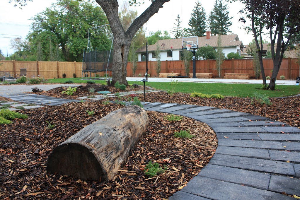 Year Round Landscaping | 8916 44 St SE, Calgary, AB T2C 2P6, Canada | Phone: (403) 236-1948