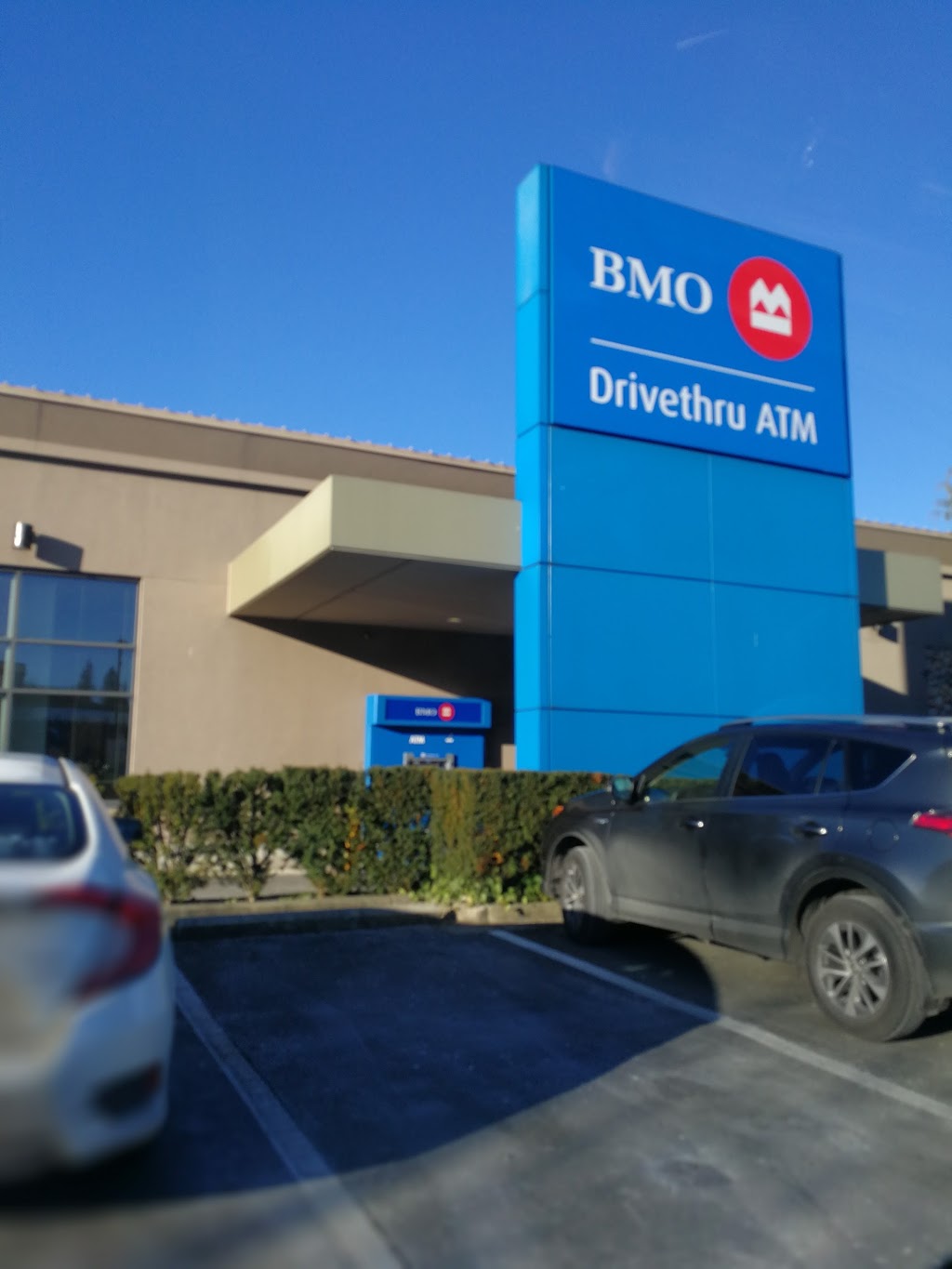 BMO Bank of Montreal | 20330 88 Ave #220, Langley City, BC V1M 2Y4, Canada | Phone: (604) 882-6050