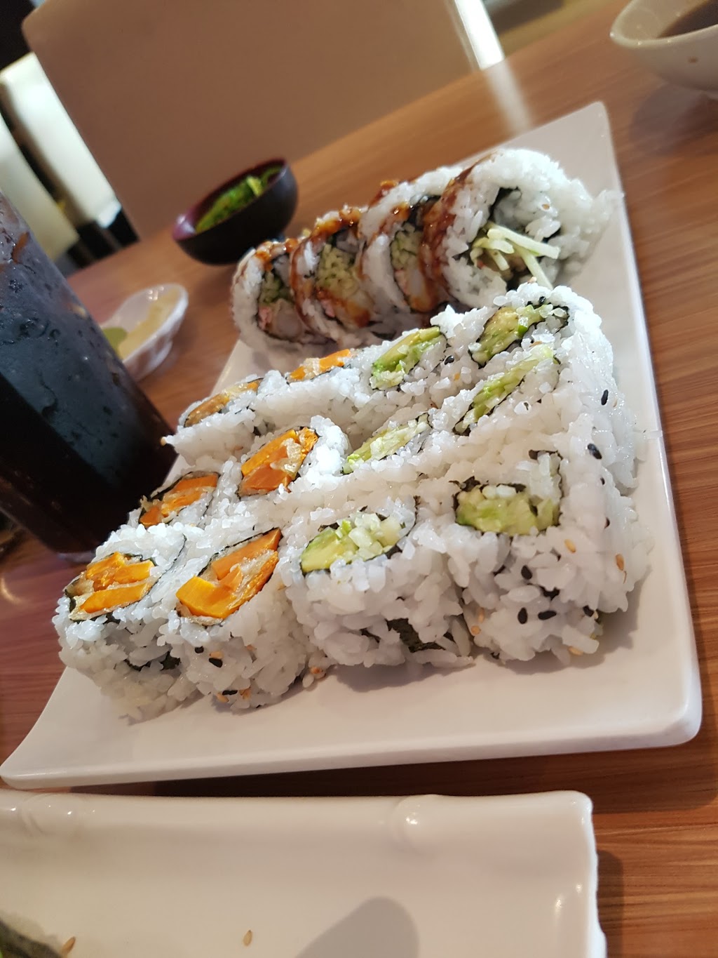 Hanata Sushi House | 900 Oxford St E, London, ON N5Y 5A1, Canada | Phone: (519) 659-1599