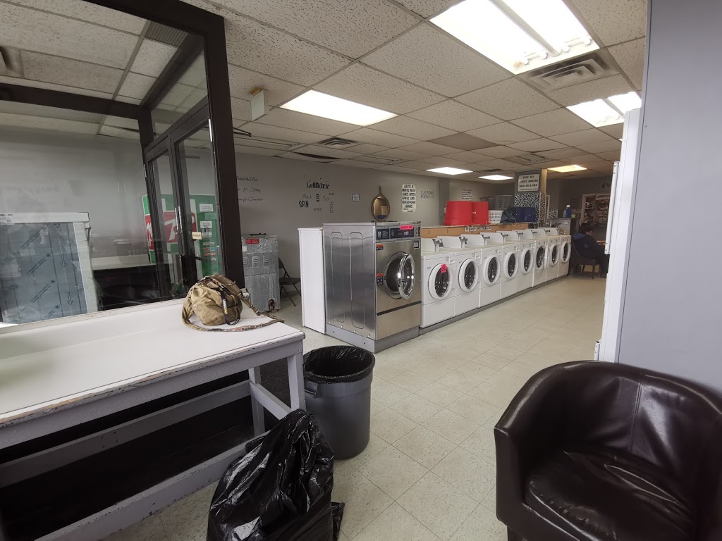 Norms Laundromat | 1855 Lasalle Blvd, Sudbury, ON P3A 2A3, Canada | Phone: (705) 560-4060