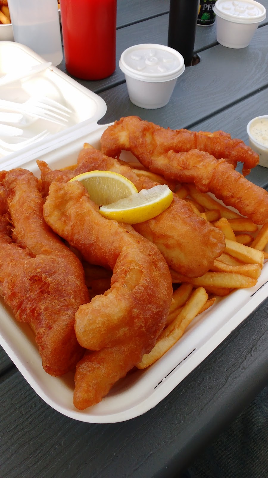 Paynes Dockside Fish n Chips | 31 ON-644, Pointe au Baril, ON P0G 1K0, Canada | Phone: (705) 938-8677