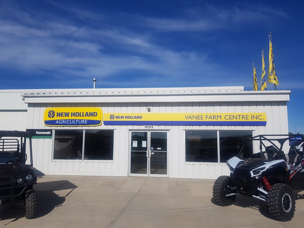 Challenger New Holland Ltd | 4053 3 St E, Claresholm, AB T0L 0T0, Canada | Phone: (403) 625-3321