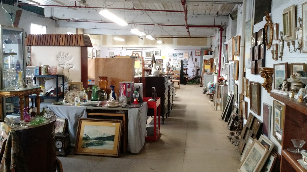 One Of A Kind Antiques & Collectibles | 97 Wilson St, Woodstock, ON N4S 3N8, Canada | Phone: (519) 539-9563