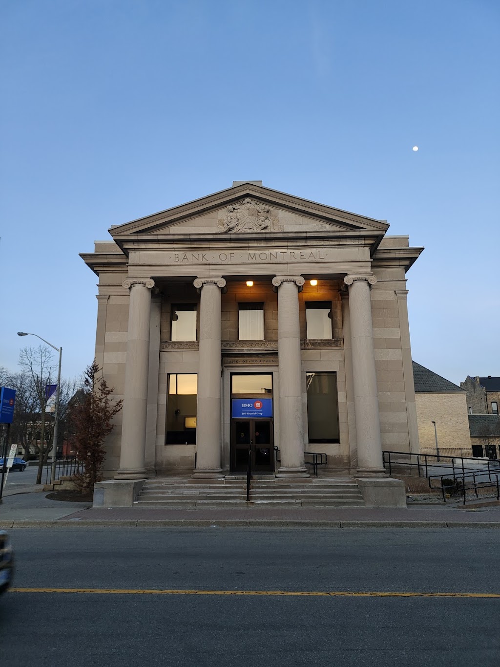 BMO Bank of Montreal: Richard Evans | 57 Market St, Brantford, ON N3T 2Z6, Canada | Phone: (519) 802-0284