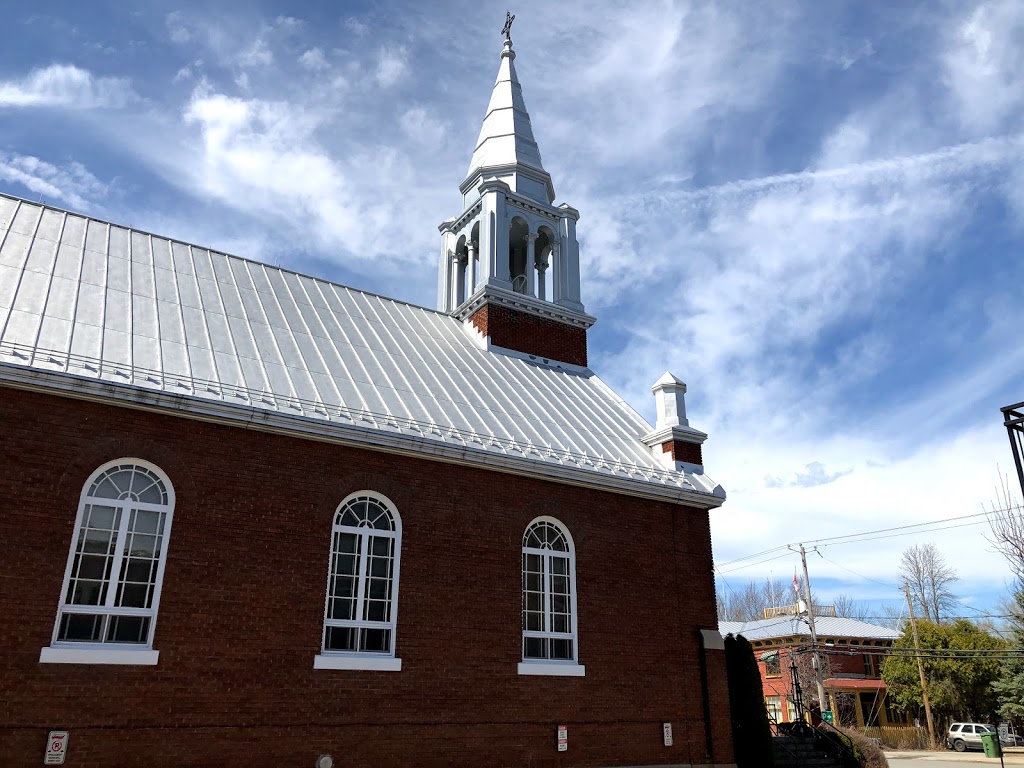 Église catholique Saint-Thomas-d’Aquin | 413 Rue Main, Hudson, QC J0P 1H0, Canada | Phone: (450) 458-5322