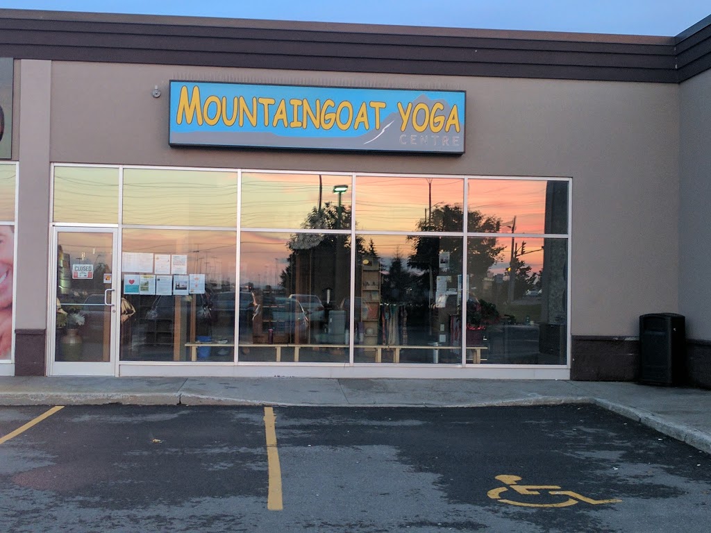 Mountaingoat Yoga Centre | 3350 Fallowfield Rd, Nepean, ON K2J 5L1, Canada | Phone: (613) 823-3949