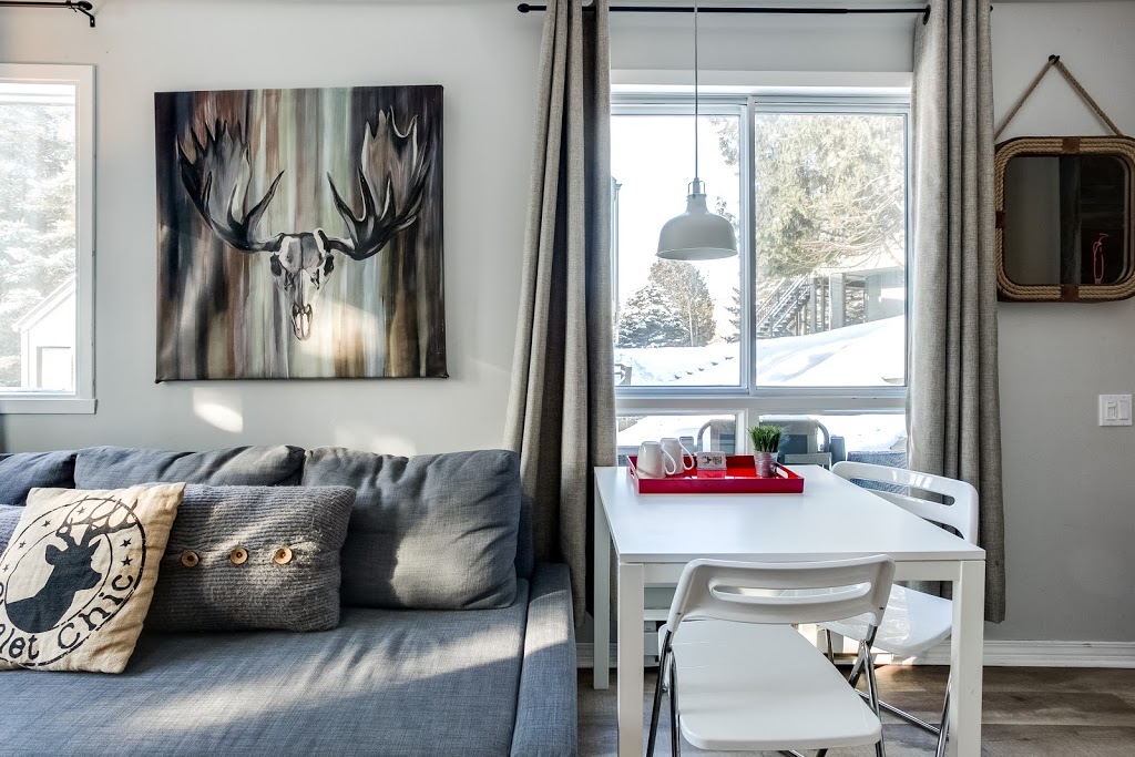 Le Chic-Shack Condos Mont-Tremblant | 133-2137 Chemin au Pied de la Montagne, Mont-Tremblant, QC J8E 3M2, Canada | Phone: (514) 437-4000