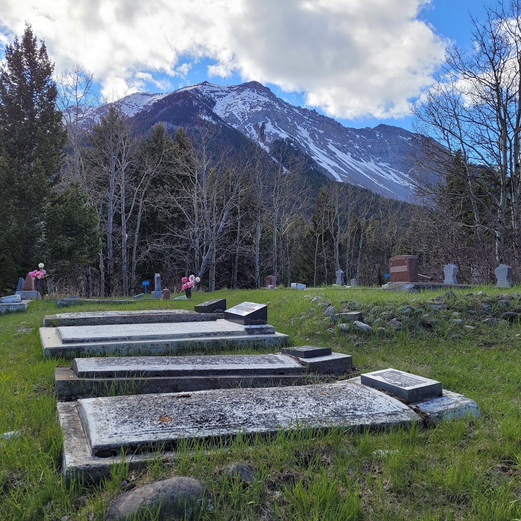 Hillcrest Mine Disaster Cemetery | 200 4 Ave, Hillcrest Mines, AB T0K 1C0, Canada | Phone: (403) 562-7388