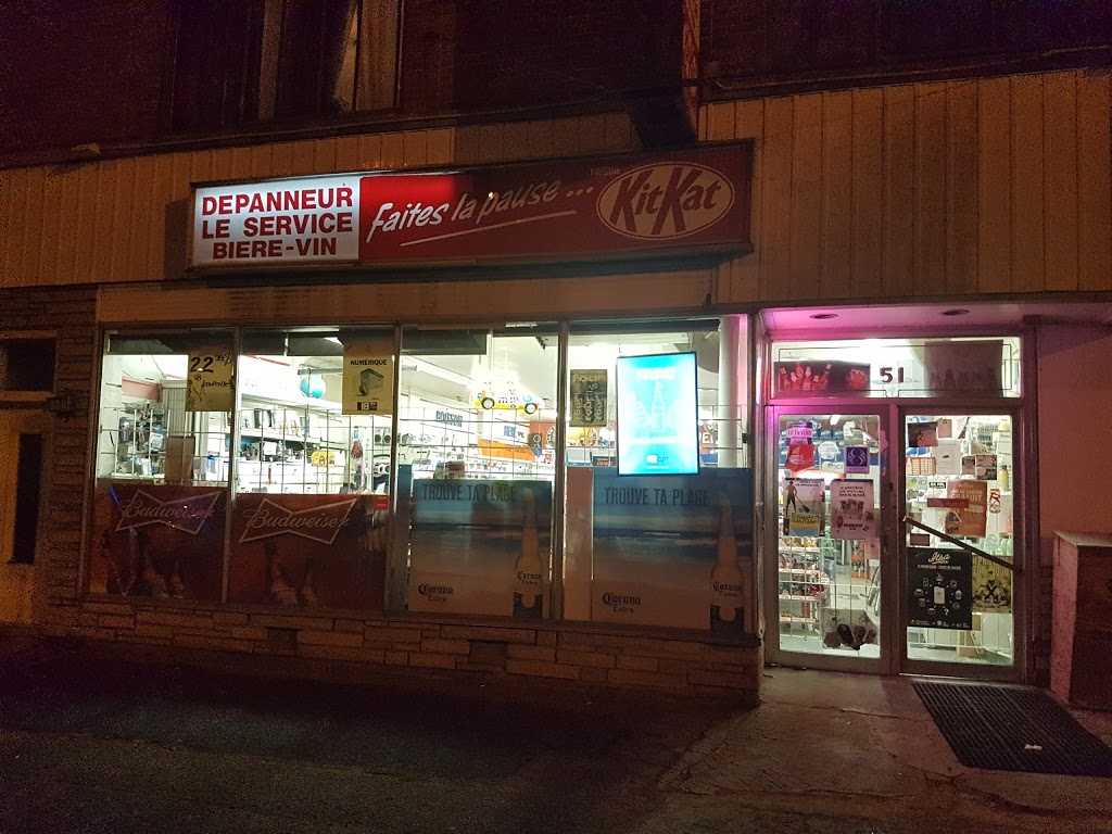 Depanneur Le Svc | 51 Boul Henri-Bourassa O, Montréal, QC H3L 1M8, Canada | Phone: (514) 336-6270