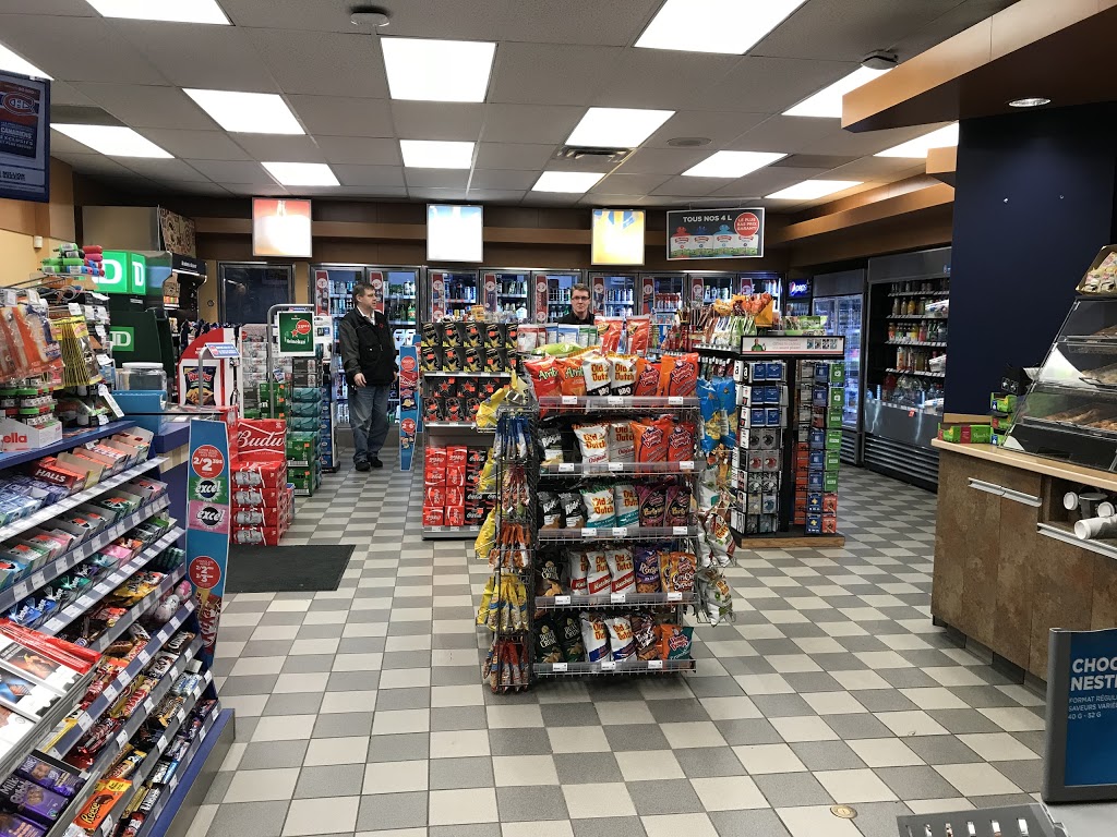 Ultramar | 2662 Chemin St Charles, Saint-Lazare, QC J7T 2J1, Canada | Phone: (450) 458-7666