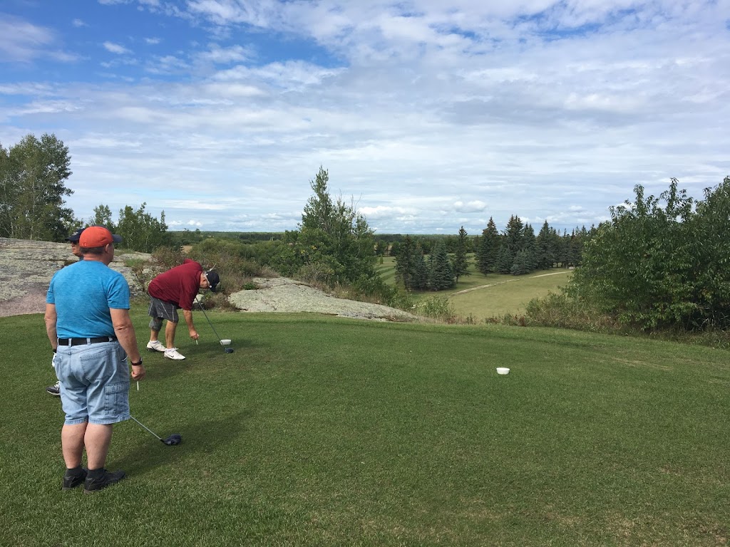 Black Bear Golf Club | 9 Black Bear Drive, Lac du Bonnet, MB R0E 1A0, Canada | Phone: (204) 345-9977