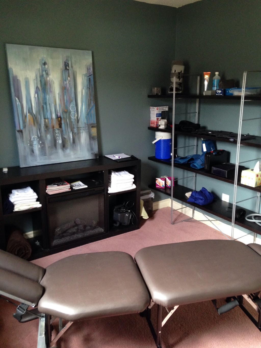 Caledon Chiropractic- Dr. Elizabeth Juchniewicz | 36 McCort Dr, Caledon Village, ON L7K 0B4, Canada | Phone: (416) 258-0167