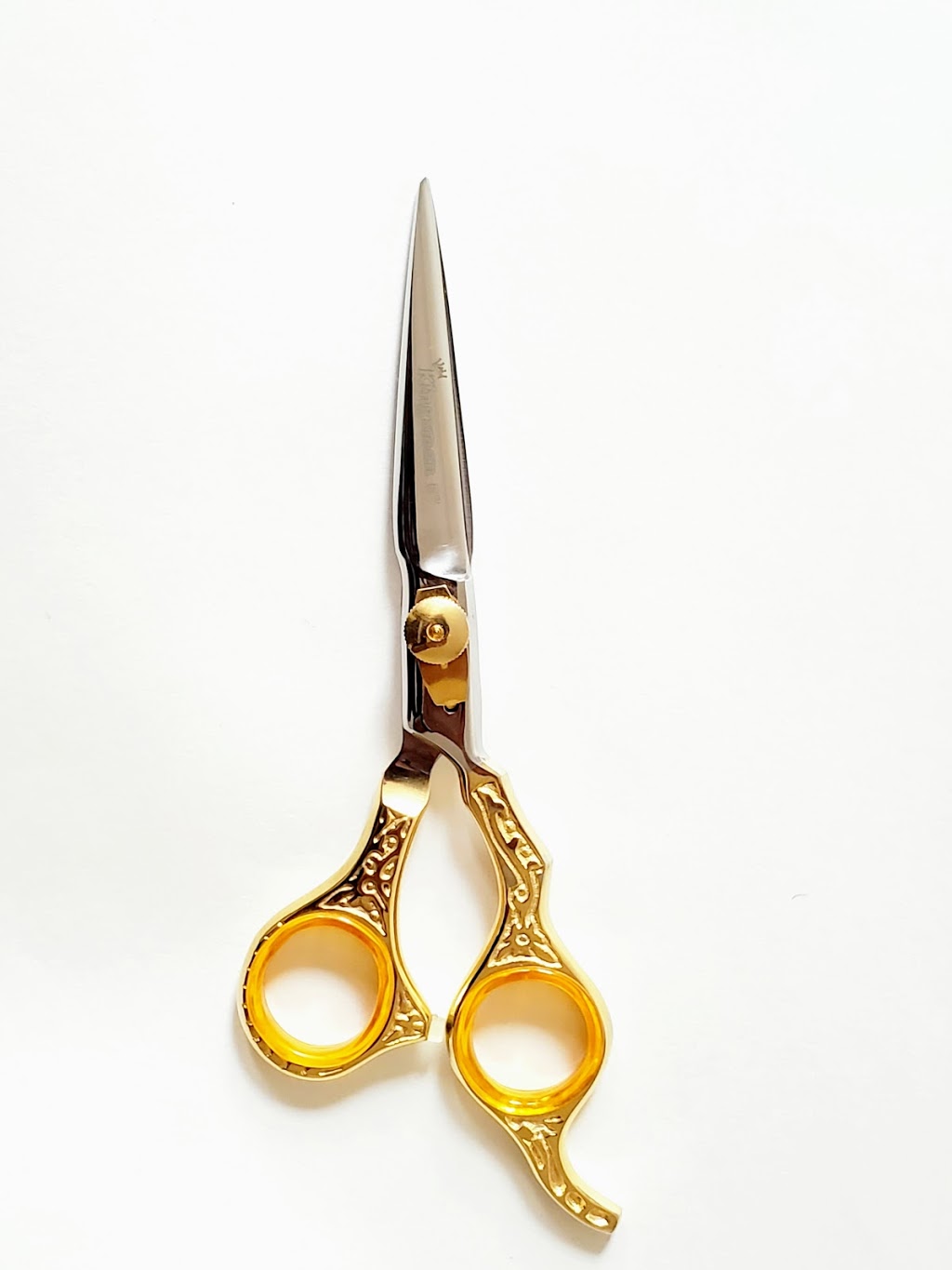 Kingsman Scissors | 240 Wellesley St E, Toronto, ON M4X 1G5, Canada | Phone: (647) 859-2444