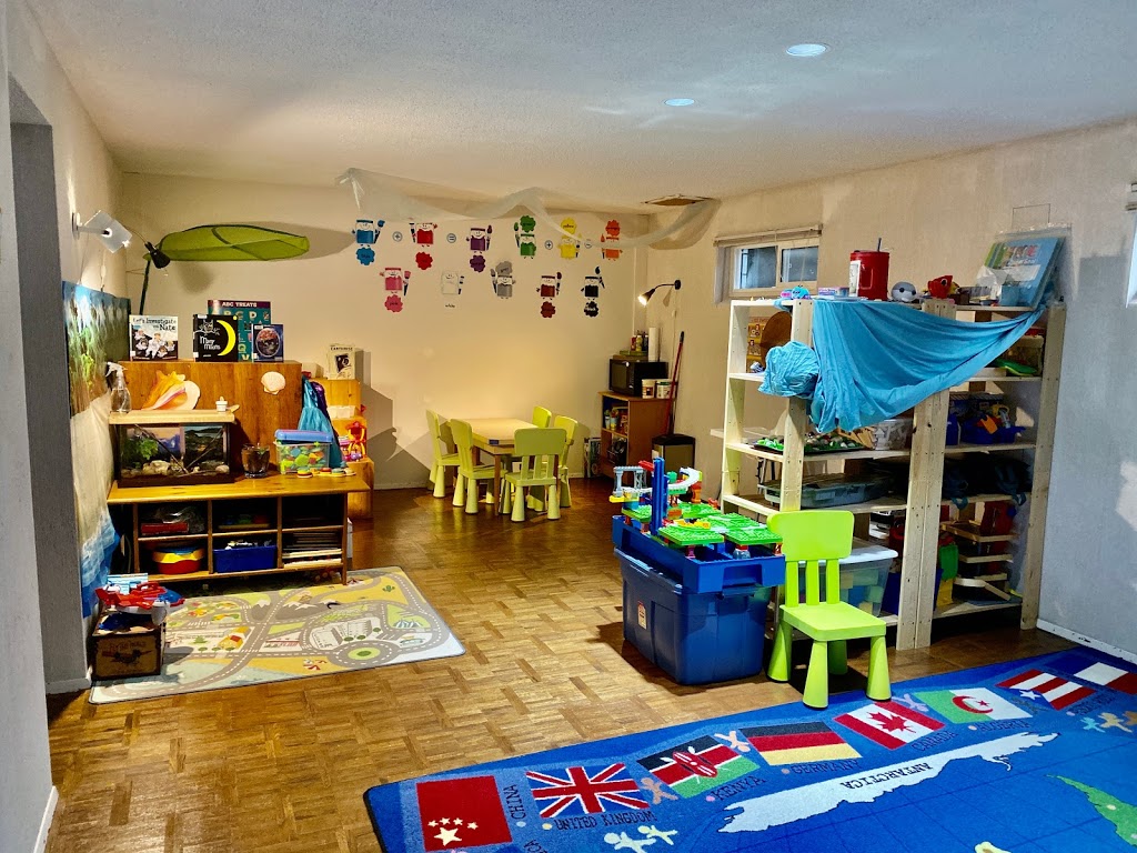 Bouncing Babies and Toddling Tots Childcare | 921 Cornell Ave, Coquitlam, BC V3J 2Z4, Canada | Phone: (778) 355-8712