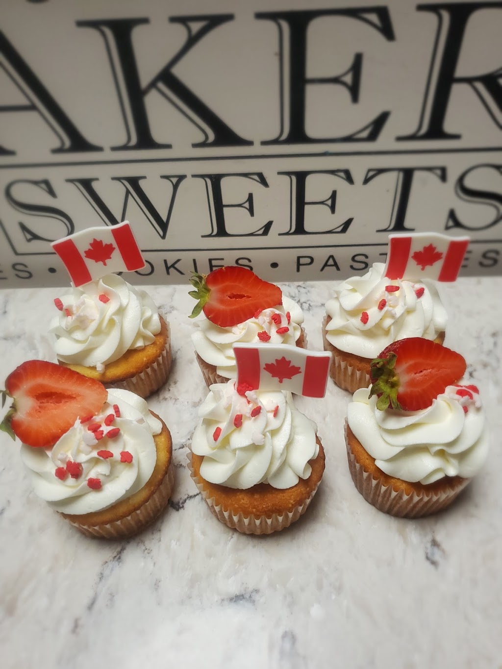 Whisk & Roll Bakery | 687 Henry St, Woodstock, ON N4S 1Y2, Canada | Phone: (519) 532-3485