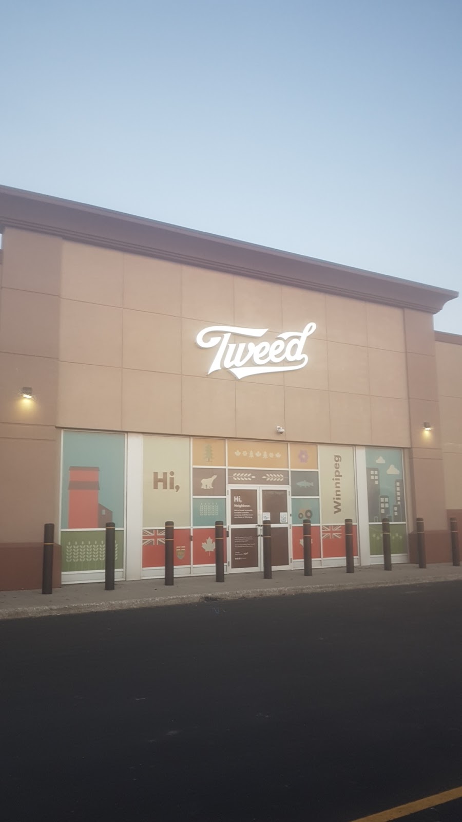 Tweed | 1592 Regent Ave W, Winnipeg, MB R2C 3B4, Canada | Phone: (204) 515-7700