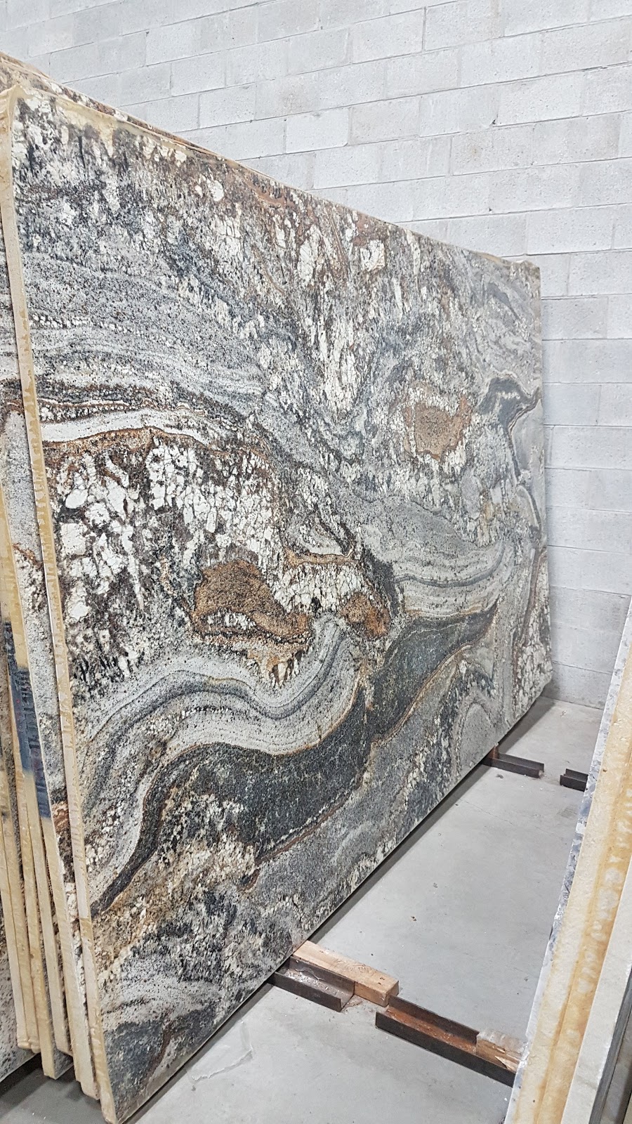 Granite & Marble Direct | 3330 Ridgeway Dr #13, Mississauga, ON L5L 5Z9, Canada | Phone: (905) 569-7535