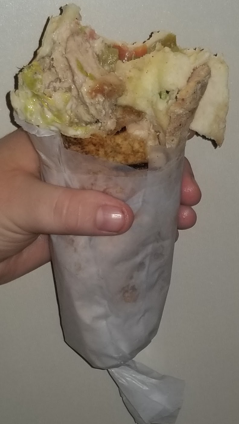 Shawarma On The Falls | 16 Beckwith St N, Smiths Falls, ON K7A 2B2, Canada | Phone: (613) 283-5556