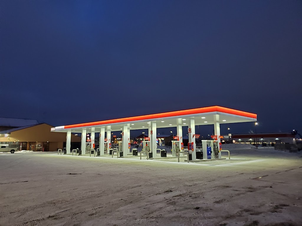 Sherwood Truck Stop | 28 Strathmoor Dr, Sherwood Park, AB T8H 2B6, Canada | Phone: (780) 297-0444