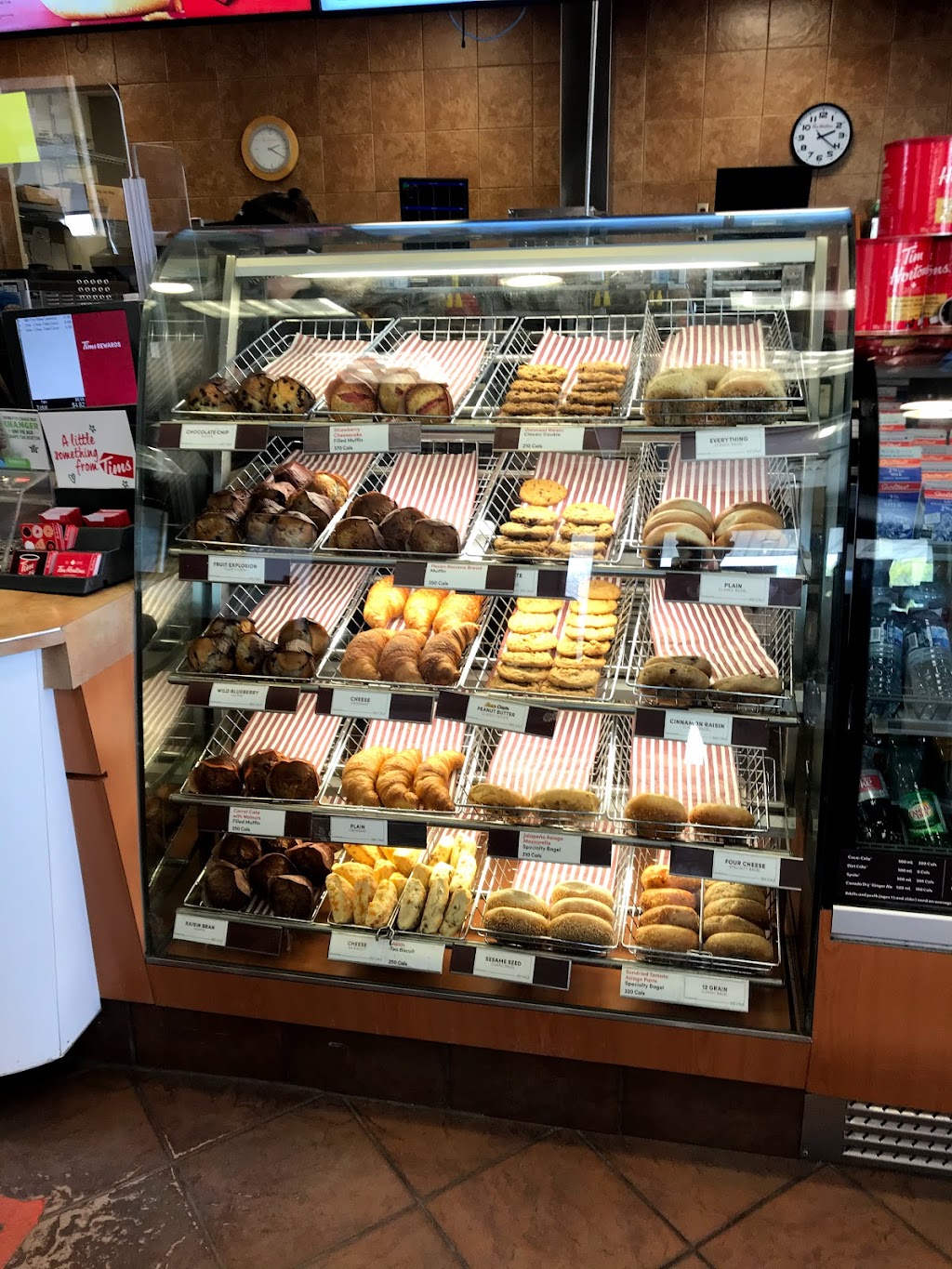 Tim Hortons | 132 Main St, Penetanguishene, ON L9M 1M3, Canada | Phone: (705) 549-4900