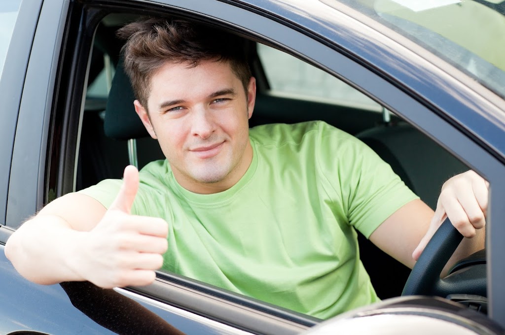 Russian Driving School | 22 Fontainbleau Dr, North York, ON M2M 1N9, Canada | Phone: (416) 566-0282