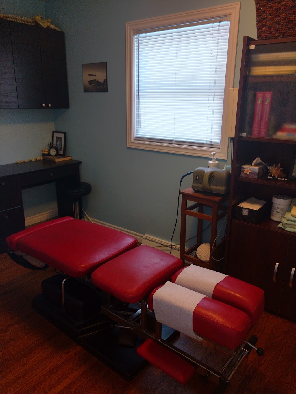 Dr. Leslie Crook | 77 Carrying Place Rd, Trenton, ON K8V 5P7, Canada | Phone: (613) 394-4823