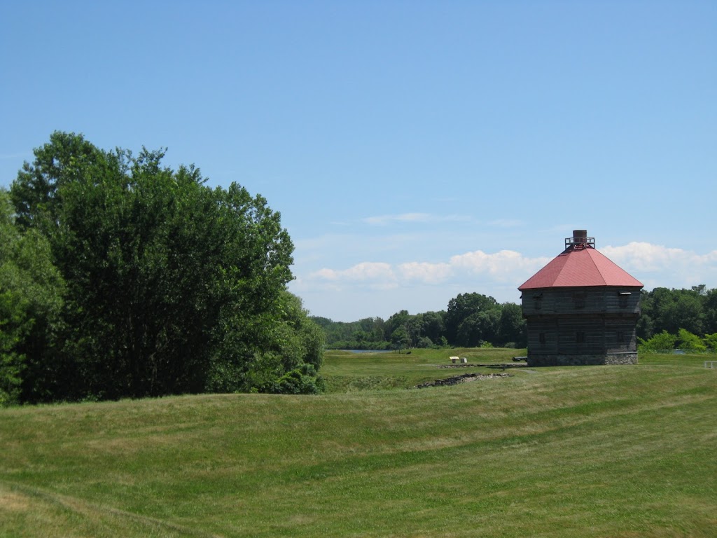 Coin Des Lutins, Coteau Du Lac Inc. | 335 Chem. du Fleuve, Coteau-du-Lac, QC J0P 1B0, Canada | Phone: (450) 763-5387