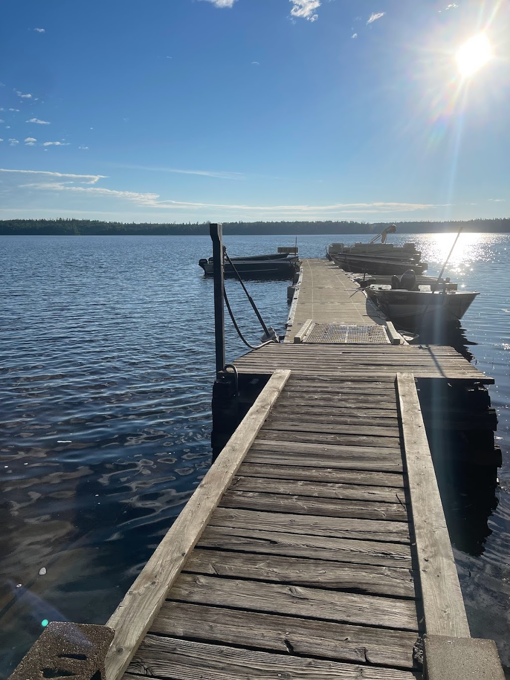 Caddy Lake Resort | Fireroad C 2, Whiteshell, MB R0E 2H0, Canada | Phone: (204) 349-2596