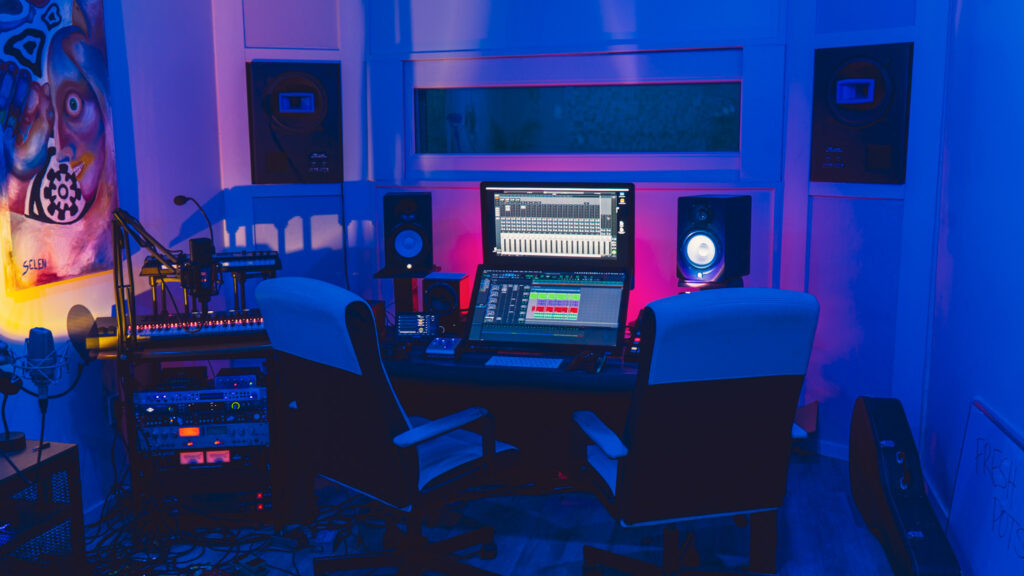 The Back End Recording | 1641 Venables St, Vancouver, BC V5L 2H1, Canada | Phone: (604) 700-3210