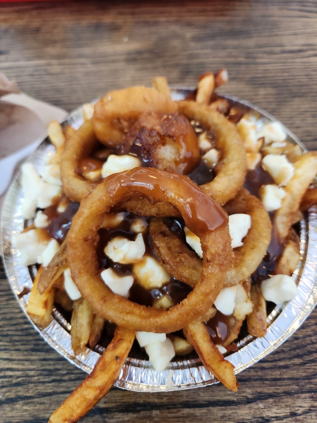 Frite A Brigitte | 347 Bd Harwood, Vaudreuil-Dorion, QC J7V 7W1, Canada | Phone: (450) 510-5151