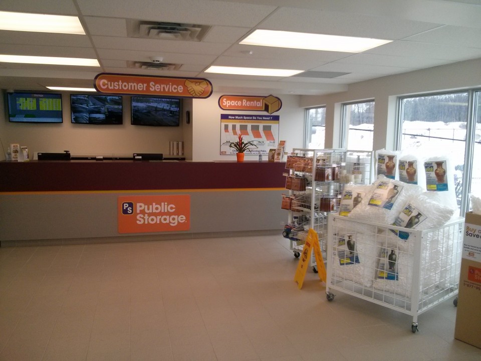 Public Storage | 3545 St Joseph Blvd, Orléans, ON K4A 0Z4, Canada | Phone: (613) 834-3696