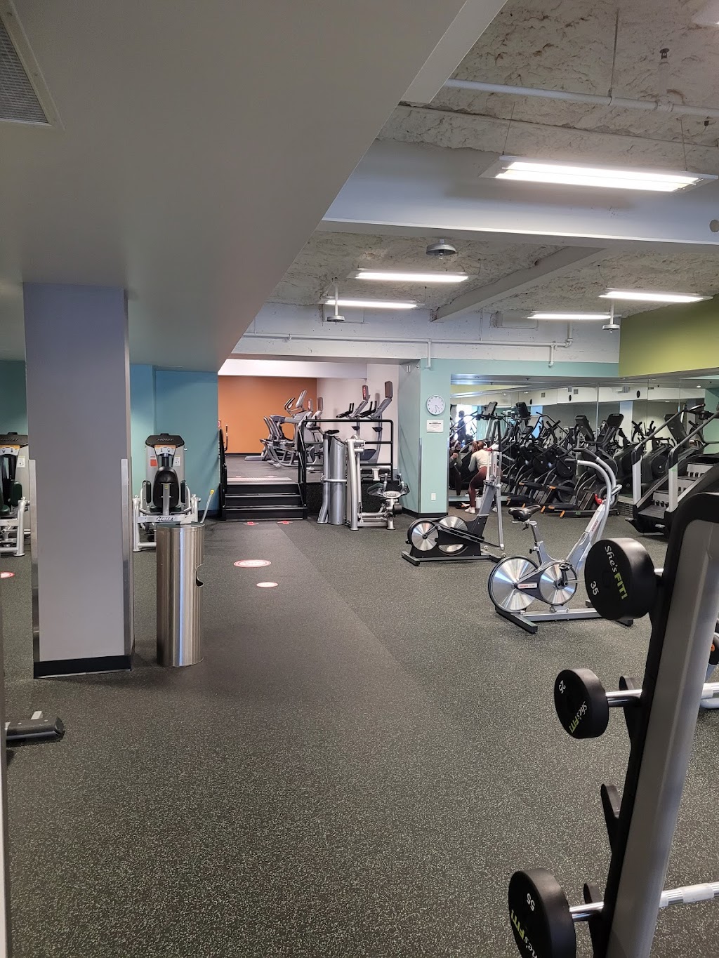 Club 16 Trevor Linden Fitness Richmond | 10251 St Edwards Dr, Richmond, BC V6X 2V8, Canada | Phone: (604) 674-5316