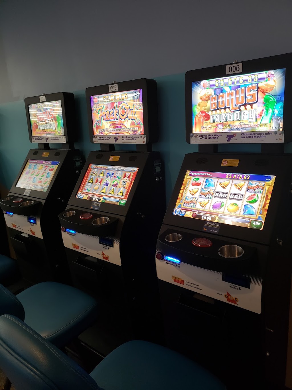 Paradise Gaming Centre | 2340 Dougall Ave, Windsor, ON N8X 1T1, Canada | Phone: (519) 977-6100