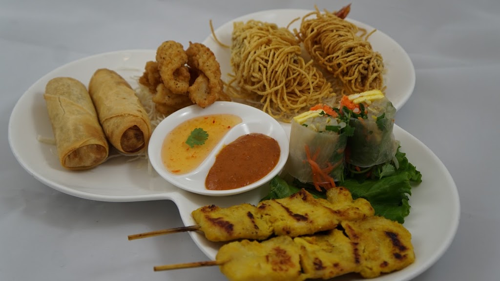 Siam Dish Thai Cuisine | 730 Guelph Line, Burlington, ON L7R 3N5, Canada | Phone: (905) 632-2525