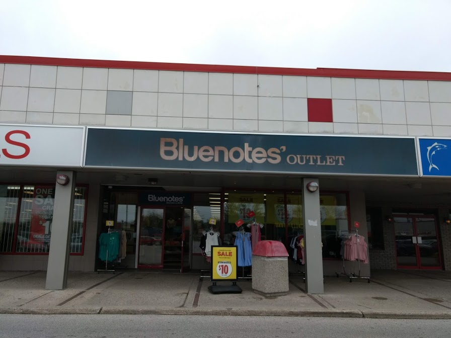 Bluenotes | 2300 Lawrence Ave E Unit #20A, Scarborough, ON M1P 2R2, Canada | Phone: (416) 285-7003