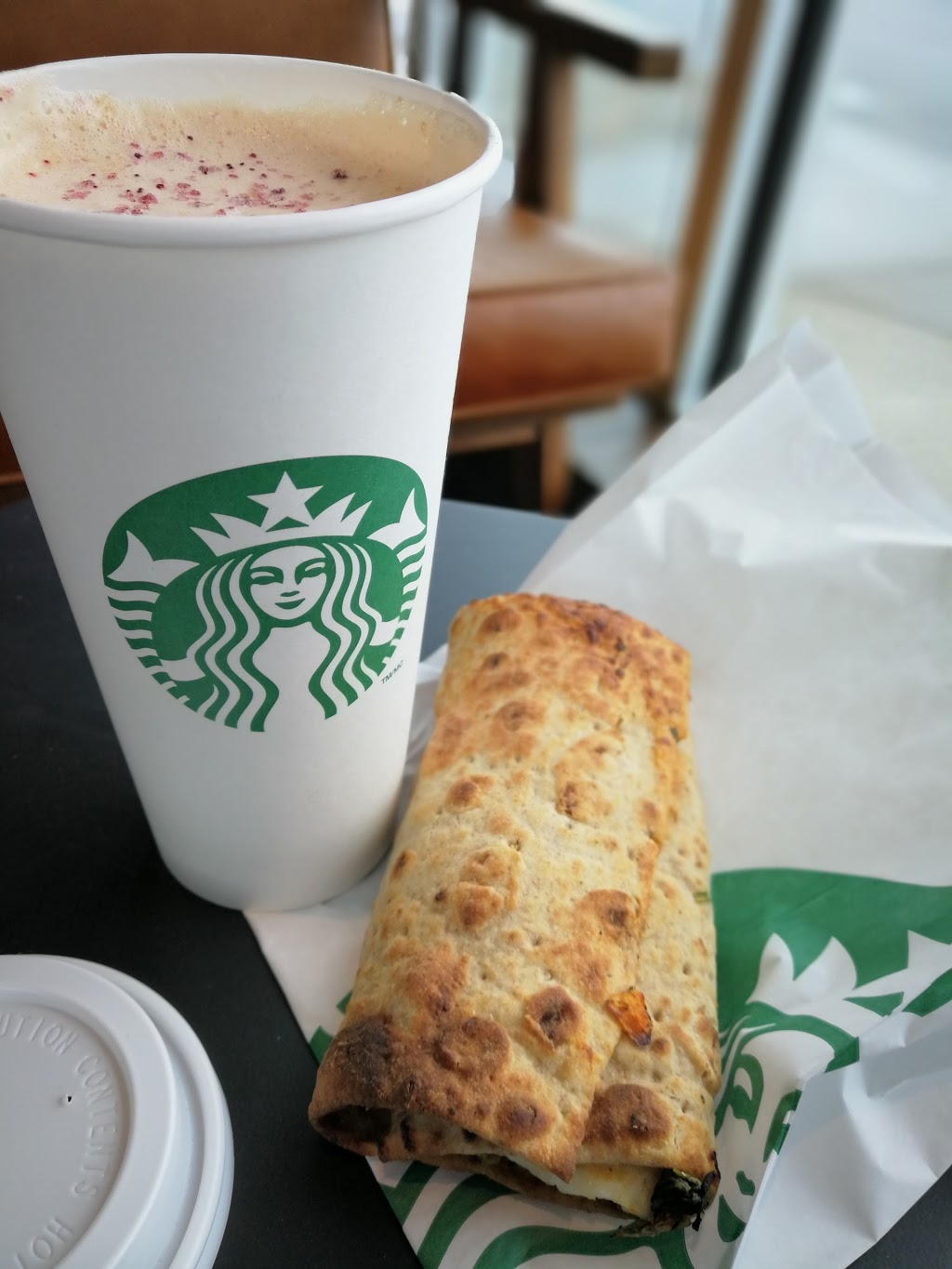 Starbucks | 2231 Louie Drive, Governors Market-Westbank 101, Westbank, BC V4T 3K3, Canada | Phone: (250) 768-8324