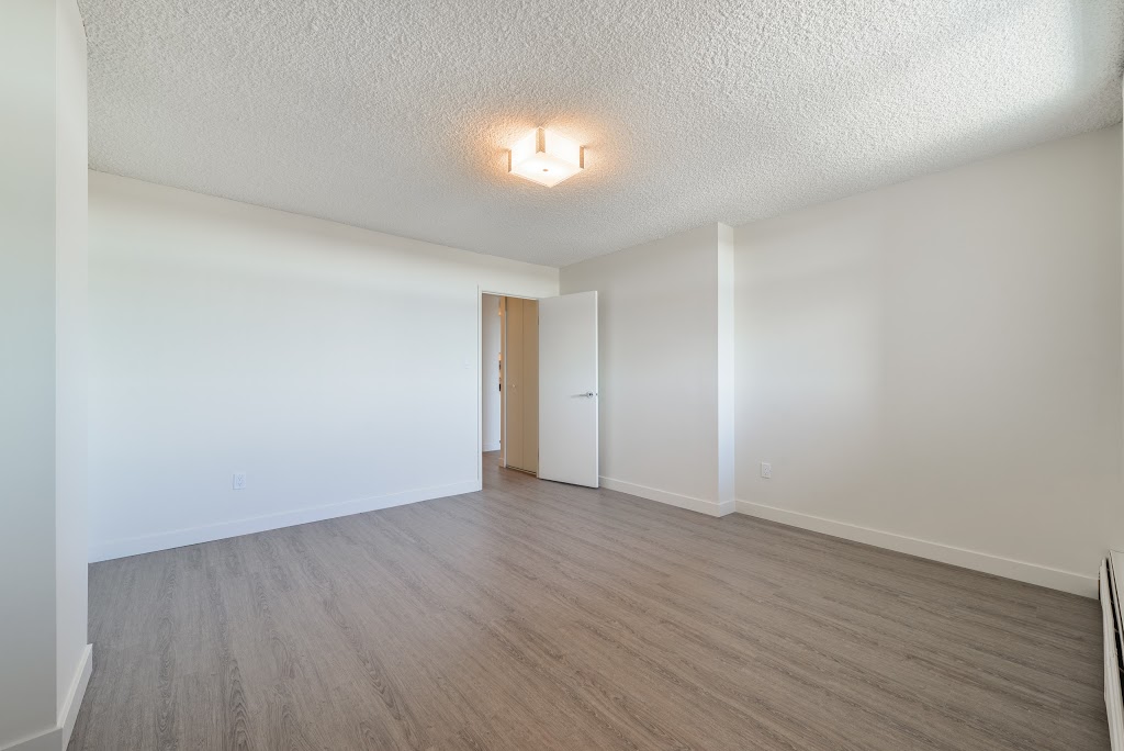 Southgate Tower | 11020 53 Ave NW, Edmonton, AB T6H 0S4, Canada | Phone: (780) 413-1936