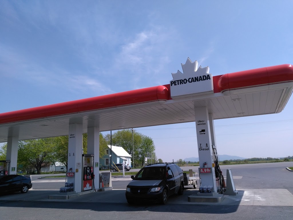 Petro-Canada | 320 Rang des Écossais, Sainte-Brigide-dIberville, QC J0J 1X0, Canada | Phone: (450) 293-3113